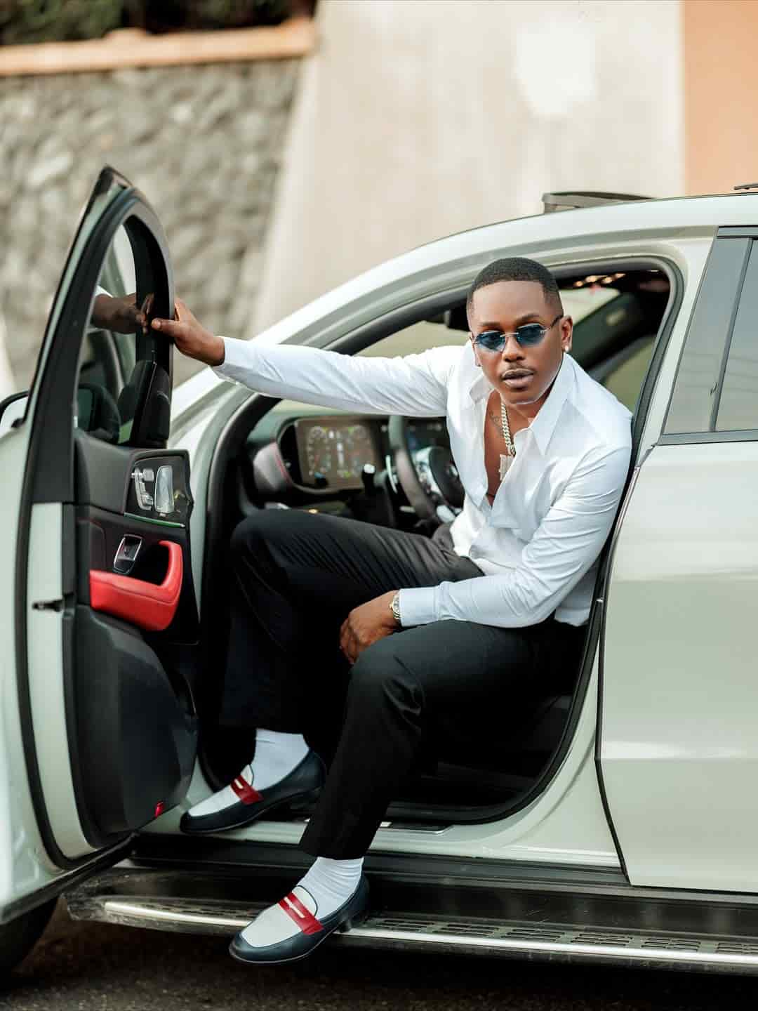 Timini Egbuson Biography